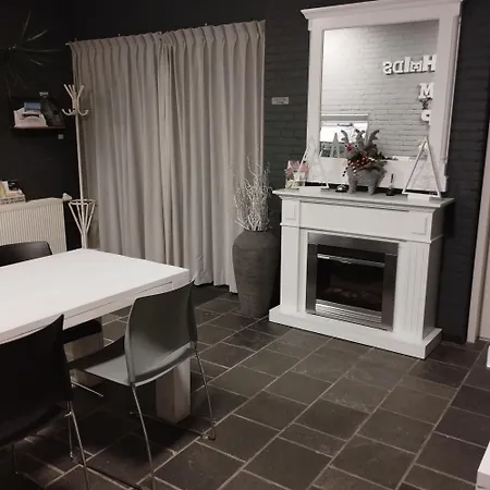 Voormalige Gevangenis Cel bij B&B Gezond aan Zee - Toegang Wellnesstuin meerprijs-3